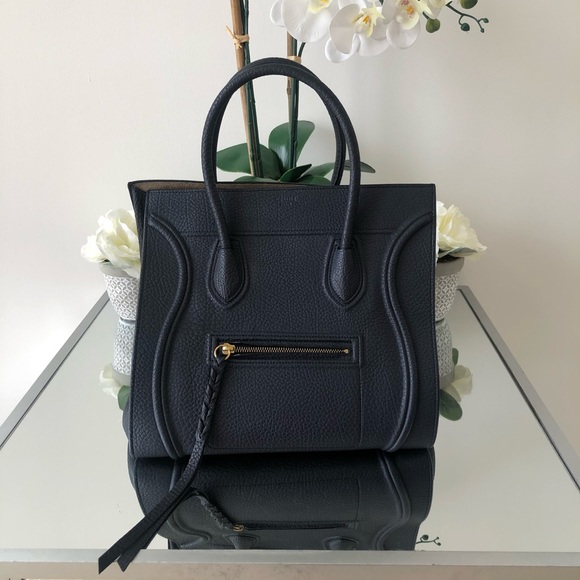 Celine Phantom Limited Edition Bullhide Leather - Picture 2 of 10